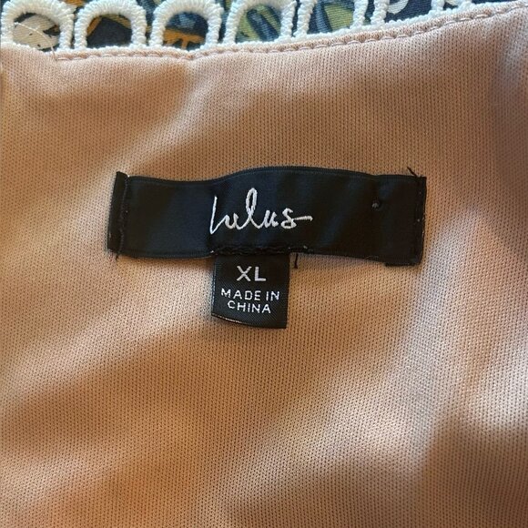 Lulu’s Alluring Love White and Beige Lace Trumpet Hem Midi Dress - XL - Picture 3 of 5